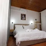 Buzi Hotel 3*