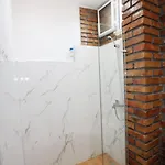 Buzi 3*