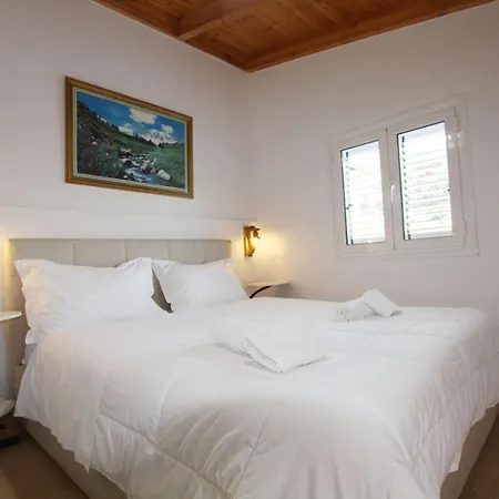Buzi Hotel Berat