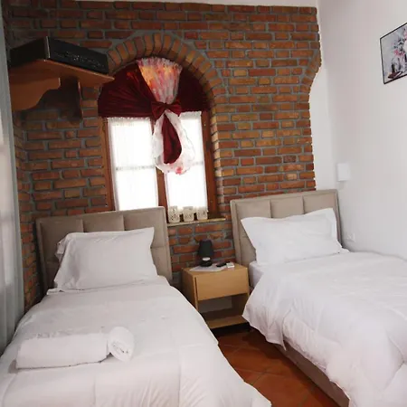 Boutique Buzi Otel 3*