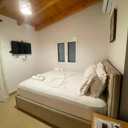 Hotel Buzi Berat